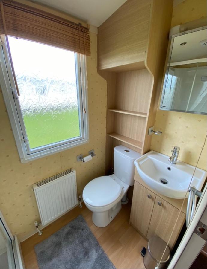 Cosy Caravan Kingston upon Hull Exterior foto